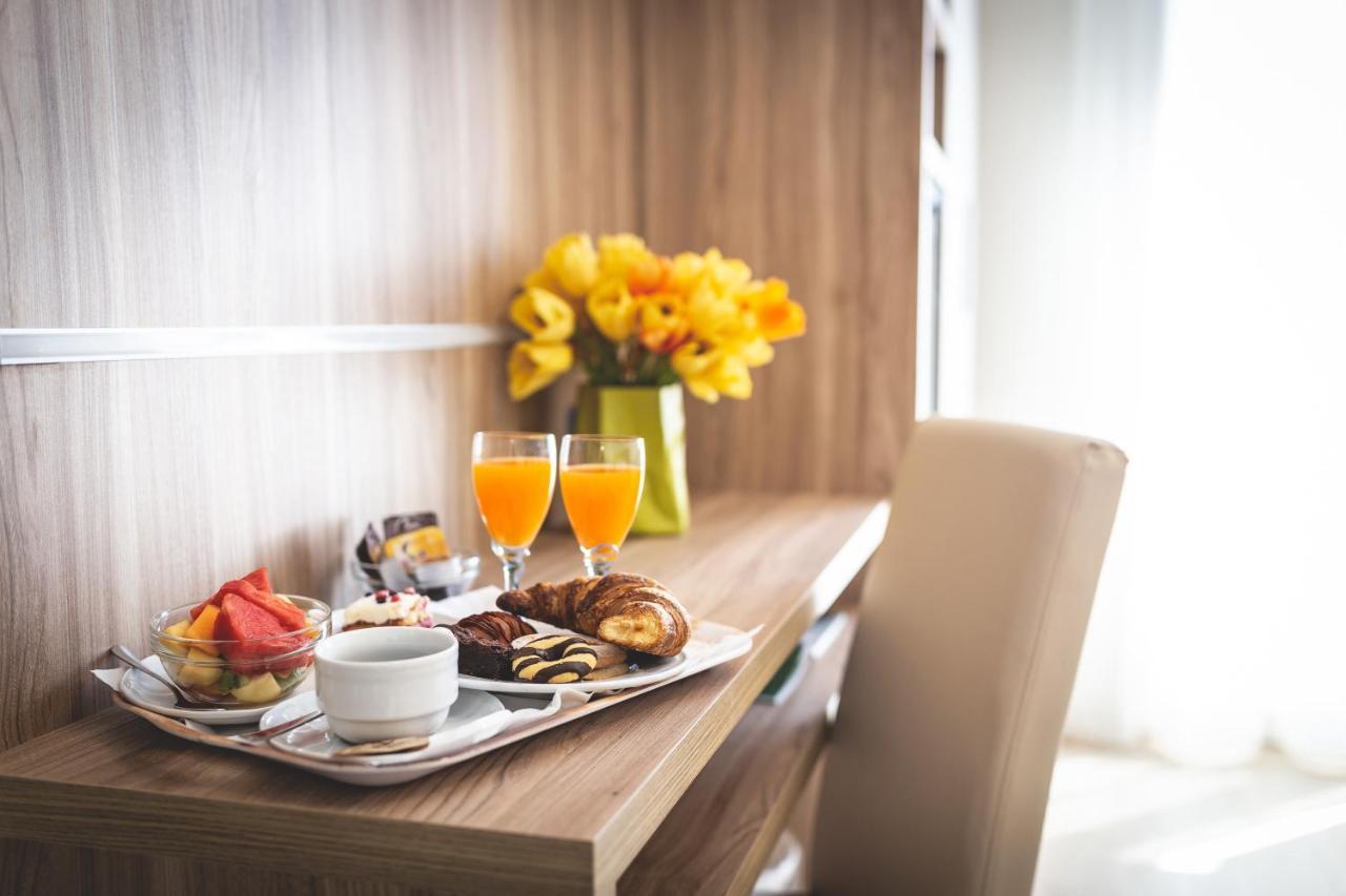 Hotel Residence Vallecorsa Rosignano Marittimo Ngoại thất bức ảnh